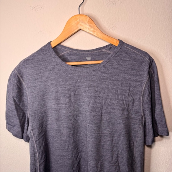 Mack Weldon Performance T-Shirt Men's LG Grey Activewear Athleisure - Picture 2 of 4